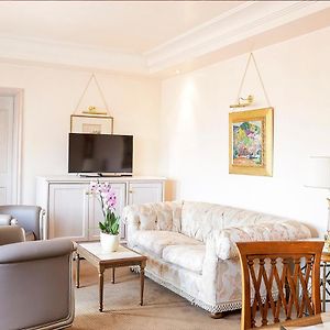 Apartament typu executive z łóżkiem queen-size